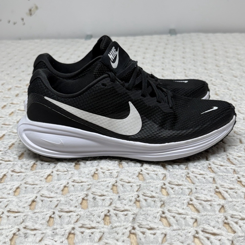 Nike Revolution Big Kid Size 5.5 Wide Black White  HQ1995-002